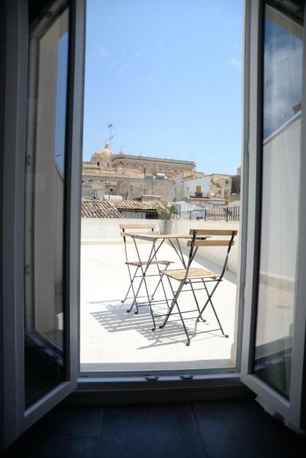 Barock Bed and Breakfast Noto Exteriör bild
